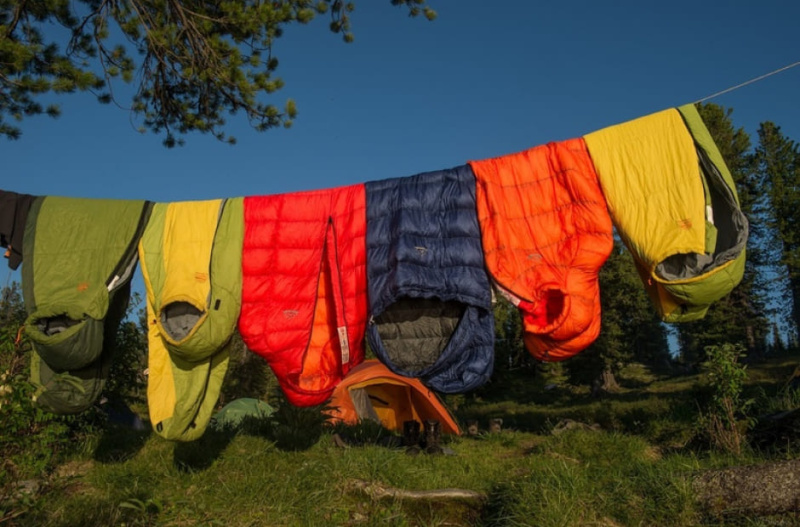Топ 5 летних спальников: для опытных и тех, кто в первый раз