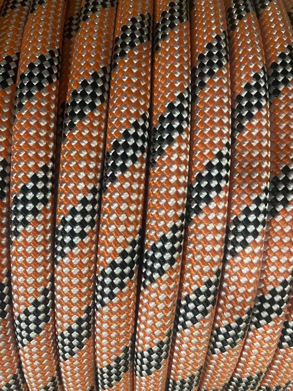 Статическая веревка Шнур 11 мм цветная термоусаженная