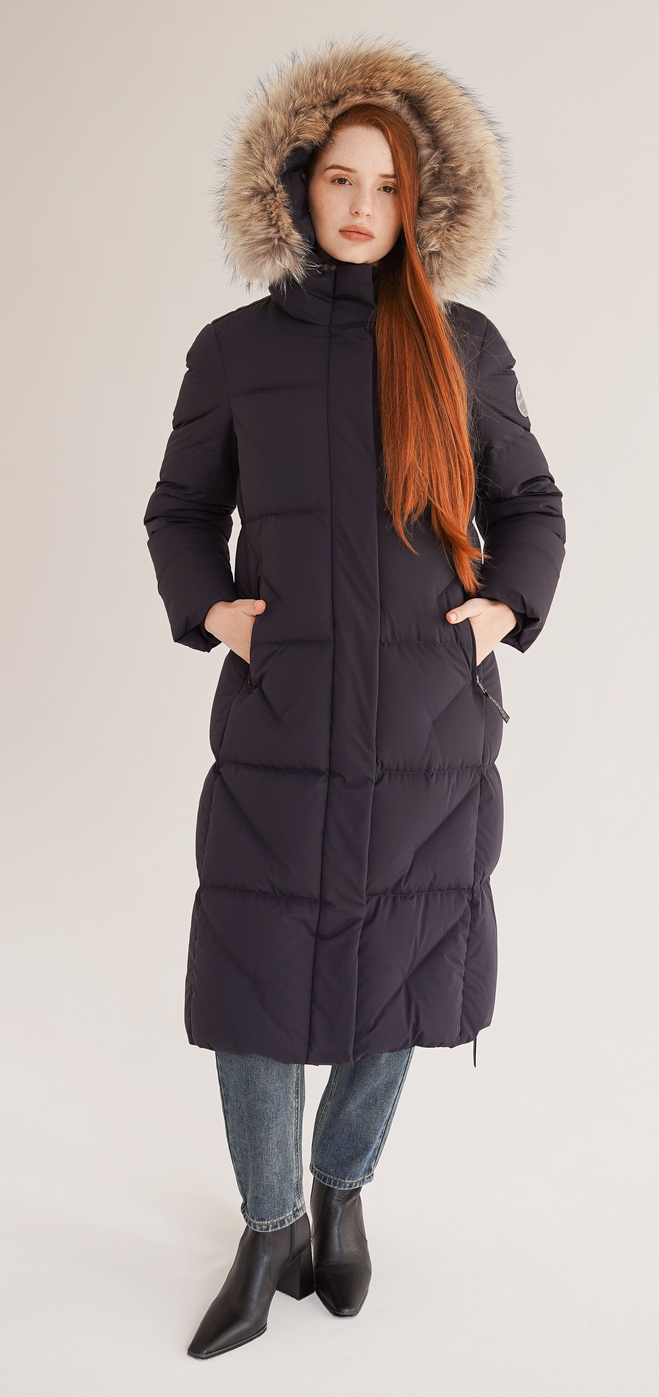 Женское пуховое пальто LAPLANGER Аврора (опушка чернобурка)