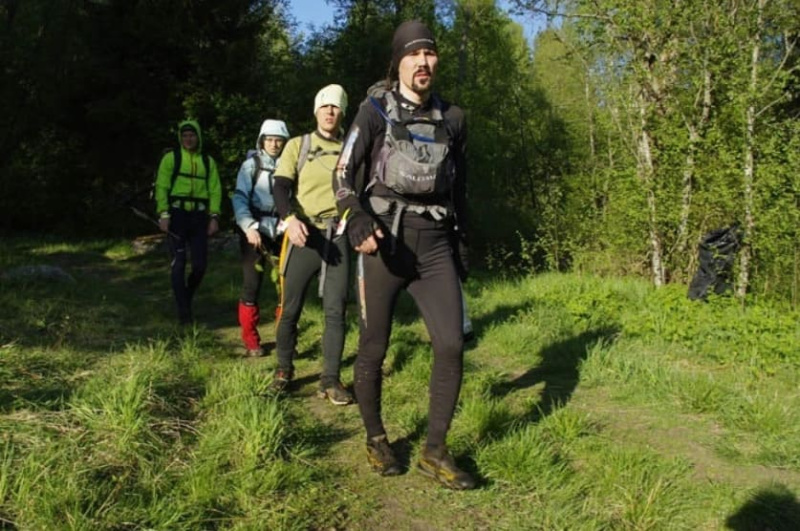 Марш-бросок: записки выжившего