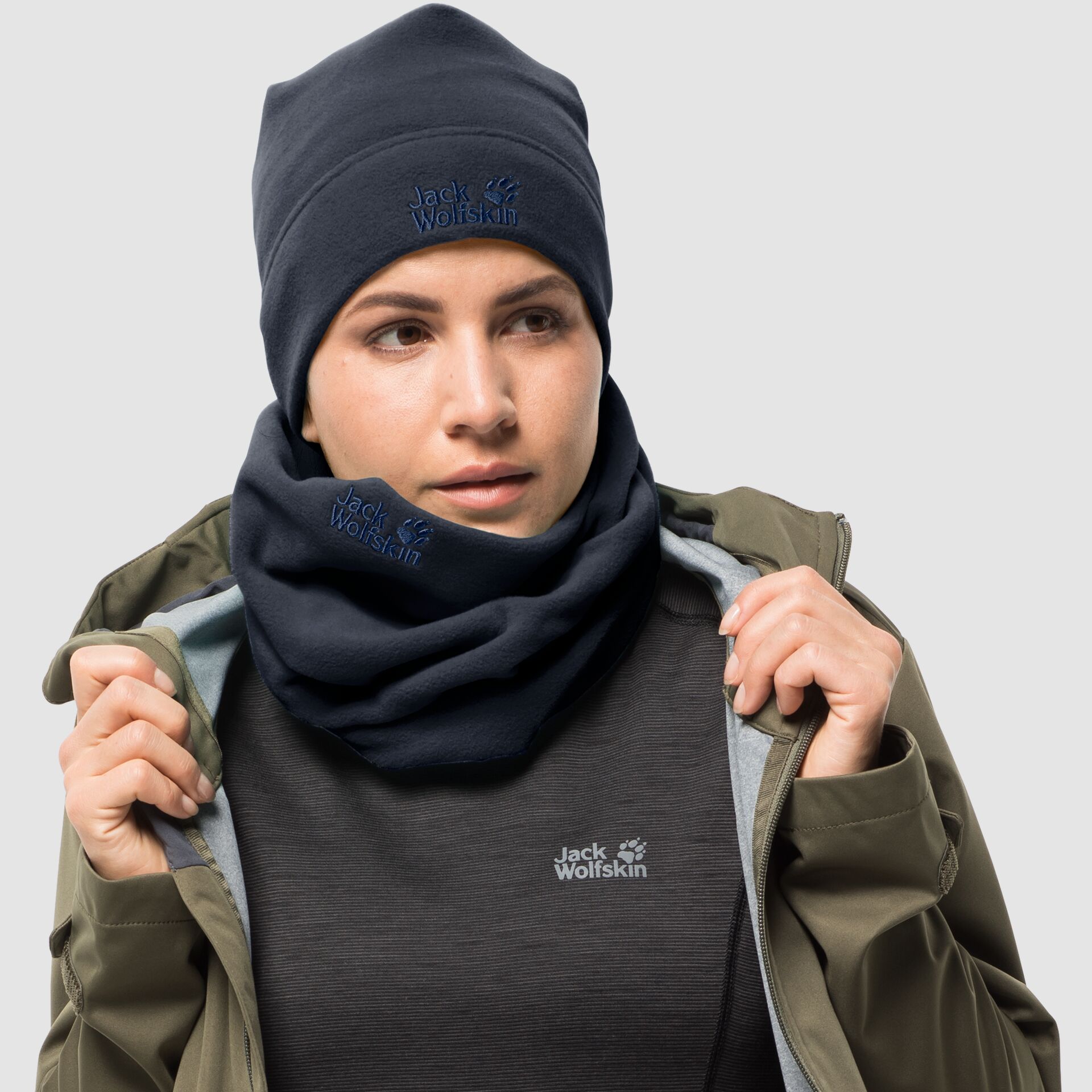 Шарф JACK WOLFSKIN REAL STUFF LOOP – купить в интернет-магазине Трамонтана