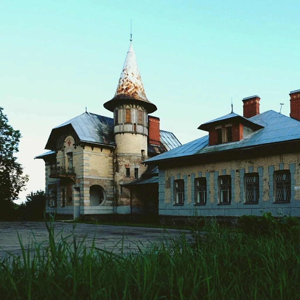 Здание больницы Общины Сестер Милосердия Святого Георгия