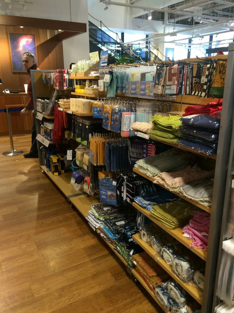 Флагманский магазин