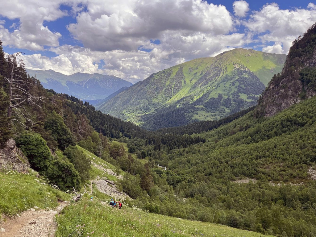 Вид на долину реки Орленок 