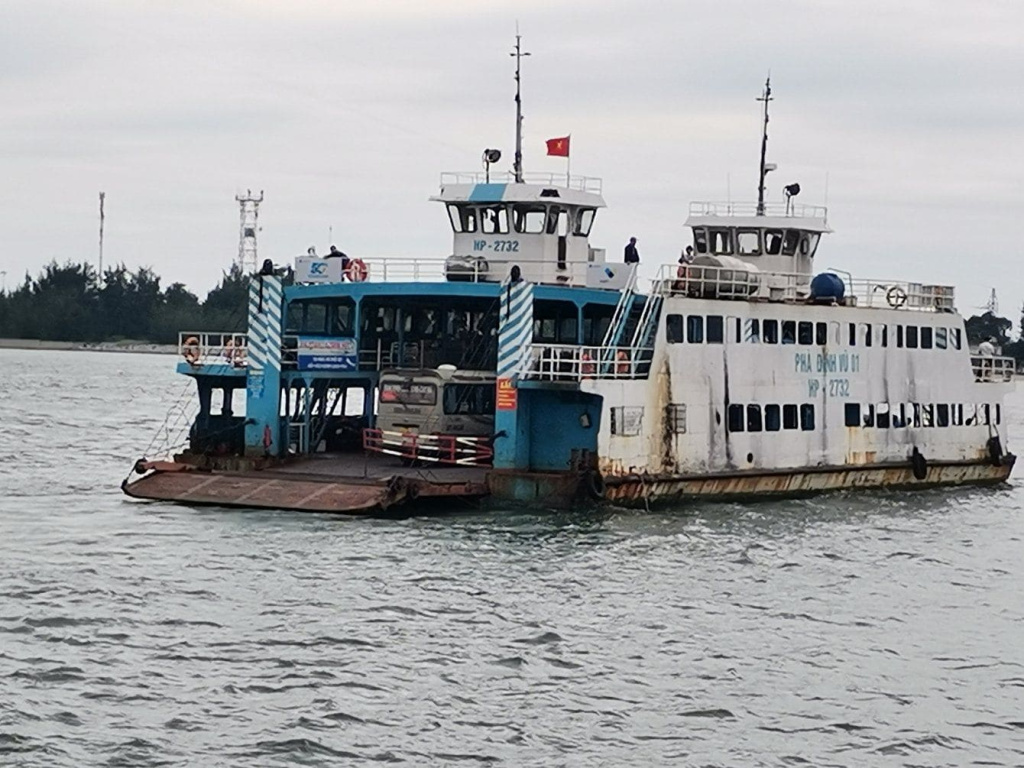 Нинь Бинь - Кат Ба