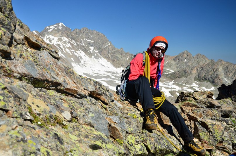 Дочь Ларисы в альплагере Дочь Ларисы в альплагере