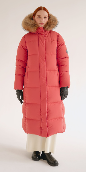 LAPLANGER пальто Рукка SkyStretch  Goose енот жен. (44, какао с клюквой)