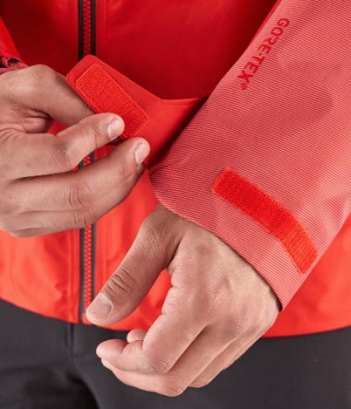 Куртка The North Face SUMMIT L5 FUSEFORM GORE-TEX C-KNIT