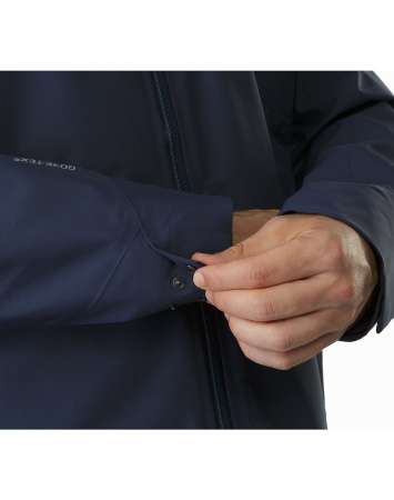 Плащ ARCTERYX Sawyer Coat