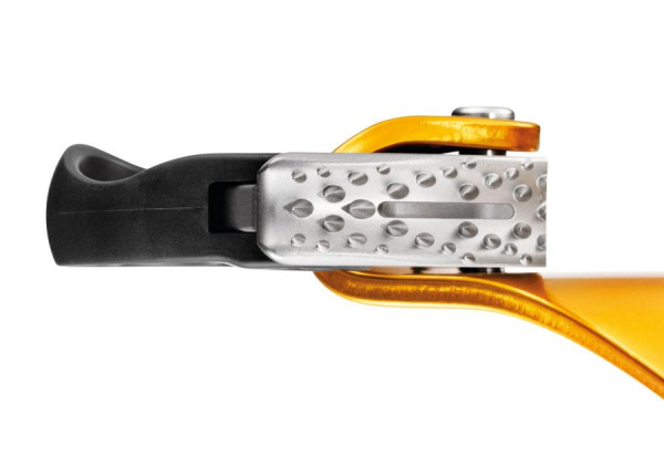 Зажим PETZL CROLL L