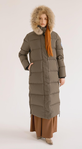 Женское пуховое пальто LAPLANGER Эстери (опушка енот)