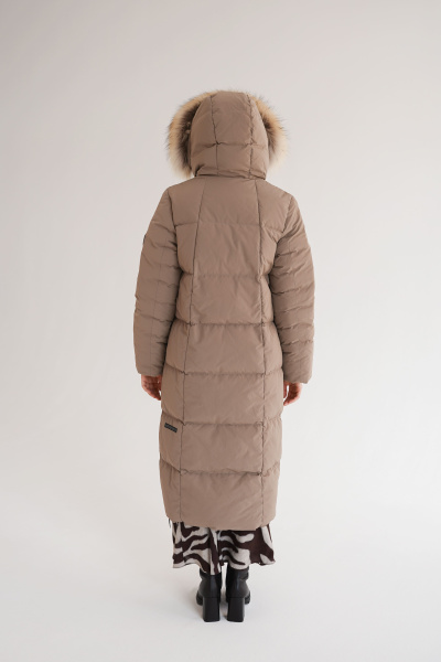 Женское пуховое пальто LAPLANGER Сортавала (опушка енот)