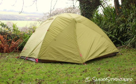 Палатка JACK WOLFSKIN SKYROCKET III DOME Палатка JACK WOLFSKIN SKYROCKET III DOME