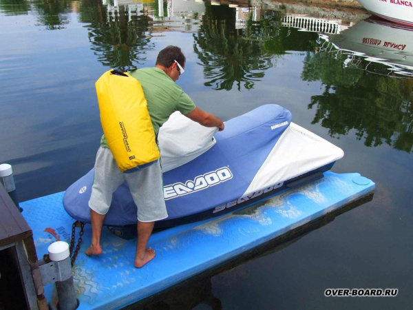 Гермомешок OverBoard Waterproof Dry Tube 40L