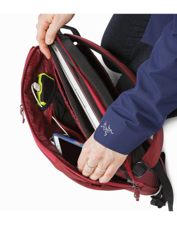 Рюкзак ARCTERYX BLADE 6