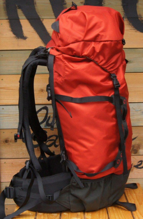 Рюкзак ZERO POINT ALPINE 60 Рюкзак ZERO POINT ALPINE 60