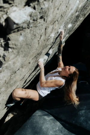 Женская майка Montura Wire Tank Top Женская майка Montura Wire Tank Top