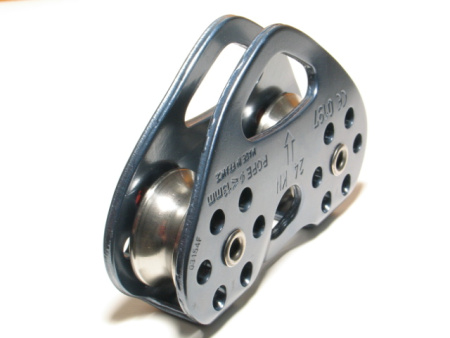 Блок-ролик PETZL TANDEM SPEED Блок-ролик PETZL TANDEM SPEED