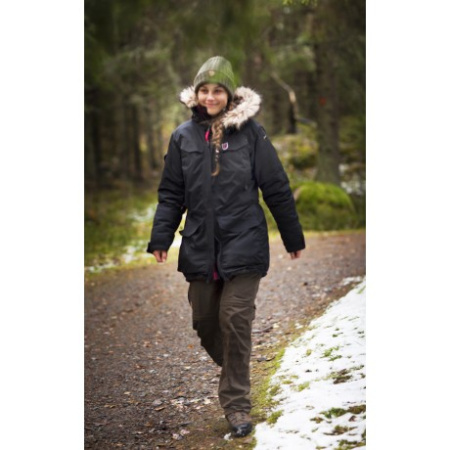 Куртка FJALL RAVEN Nuuk Parka