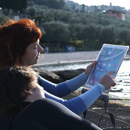 Водонепроницаемый чехол AQUAPAC Waterproof iPad Case Portrait