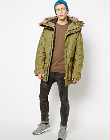 Куртка FJALL RAVEN Barents Parka