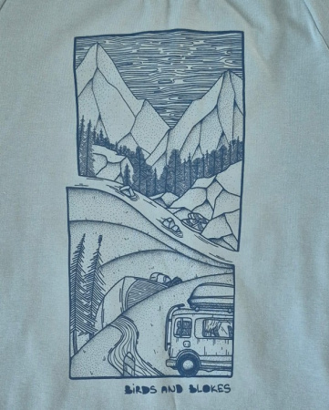 Женская футболка Birds and Blokes FLOW