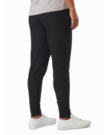 Брюки ARCTERYX Momenta Jogger