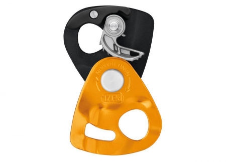 Блок PETZL NANO TRAXION с зажимом