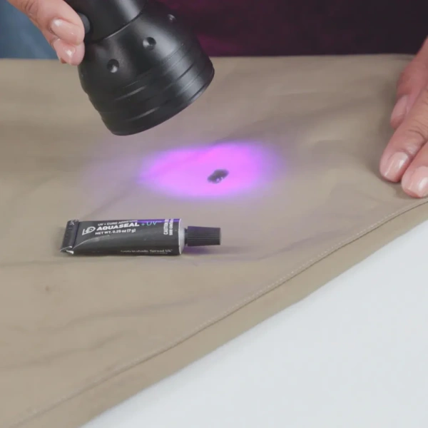 Клей для ремонта снаряжения Gear Aid Aquaseal UV Repair