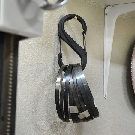 Карабин пластиковый S-Biner