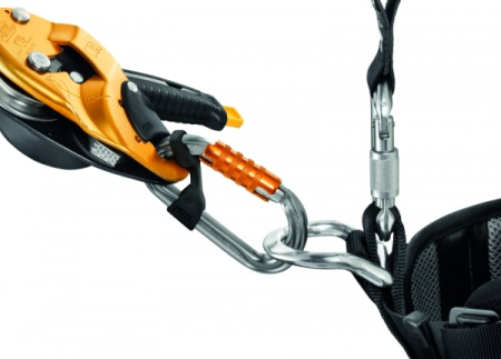 Карабин PETZL Am'D Ball-Lock