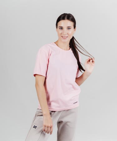 Женская футболка Nordski Outfit